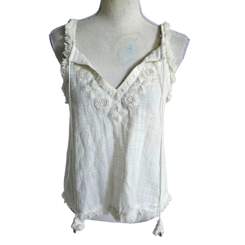 Barok White Beaded Fringe Shell Tassel Top - Picture 2 of 9